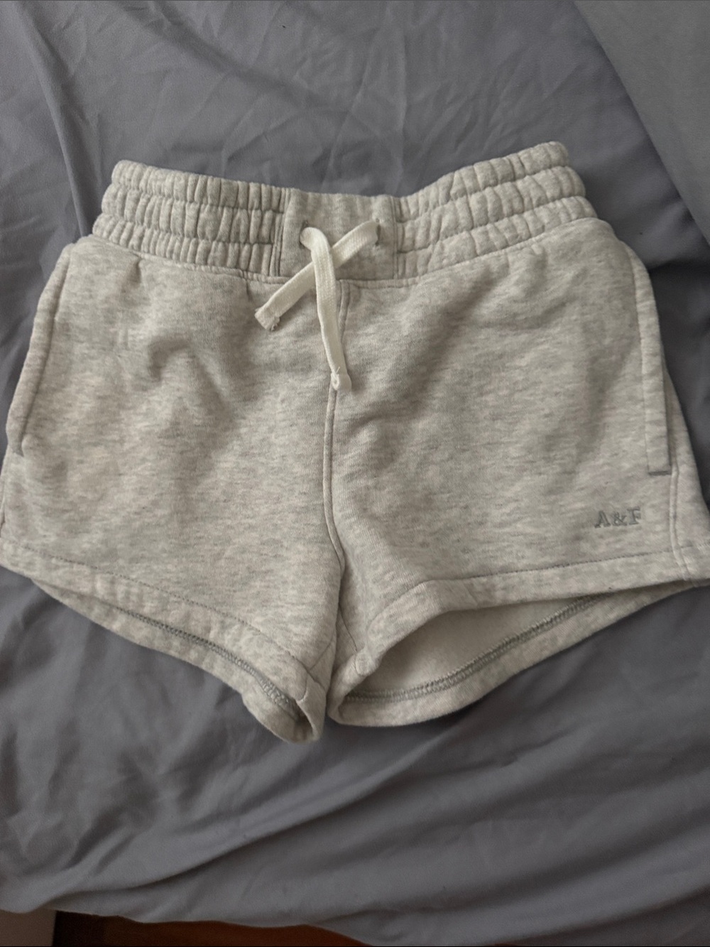 Abercrombie & Fitch Light Heather Gray Pull‑On Athletic Shorts